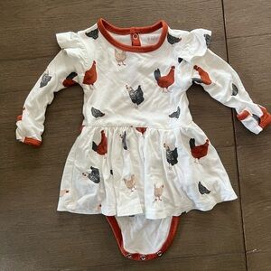 Kyte baby 0-3 months chicken dress. EUC condition.